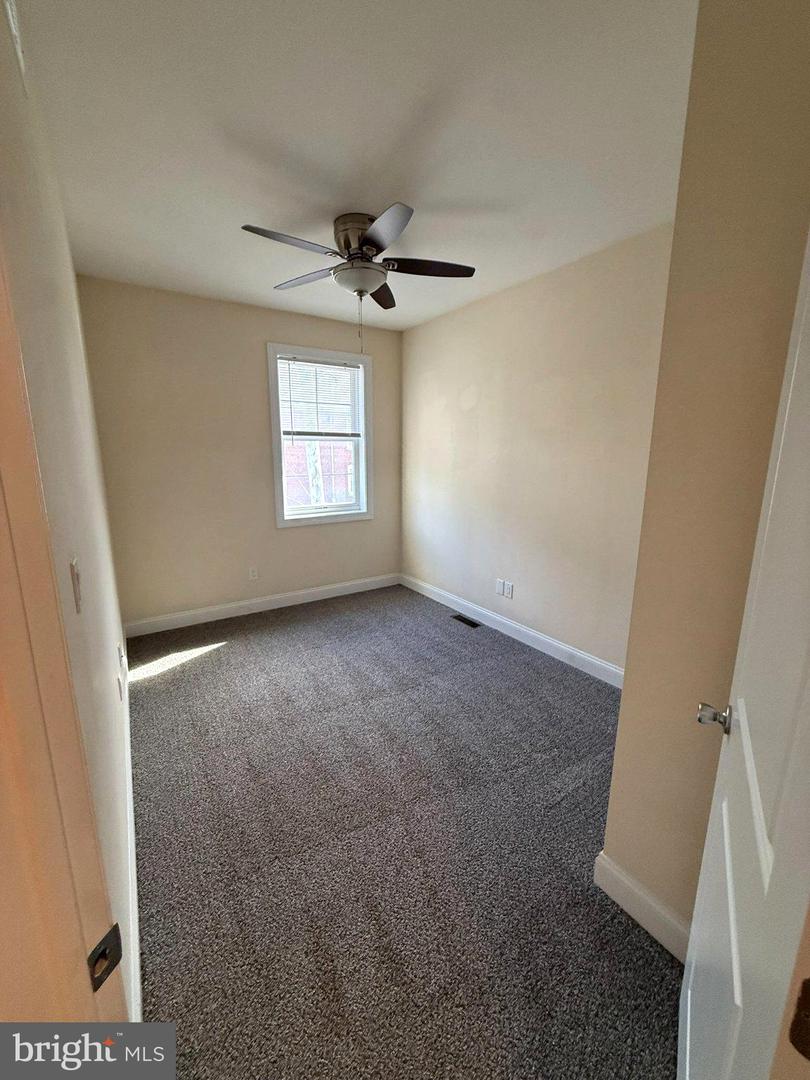 4700 Smick St Property Photo 28