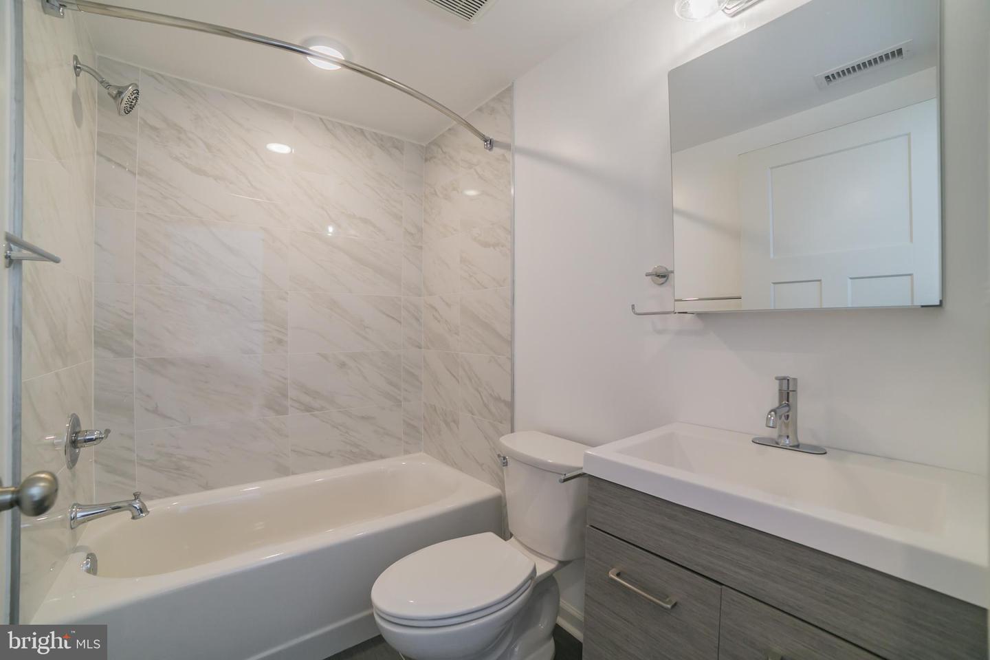 6615 Ridge Ave #103 Property Photo 5
