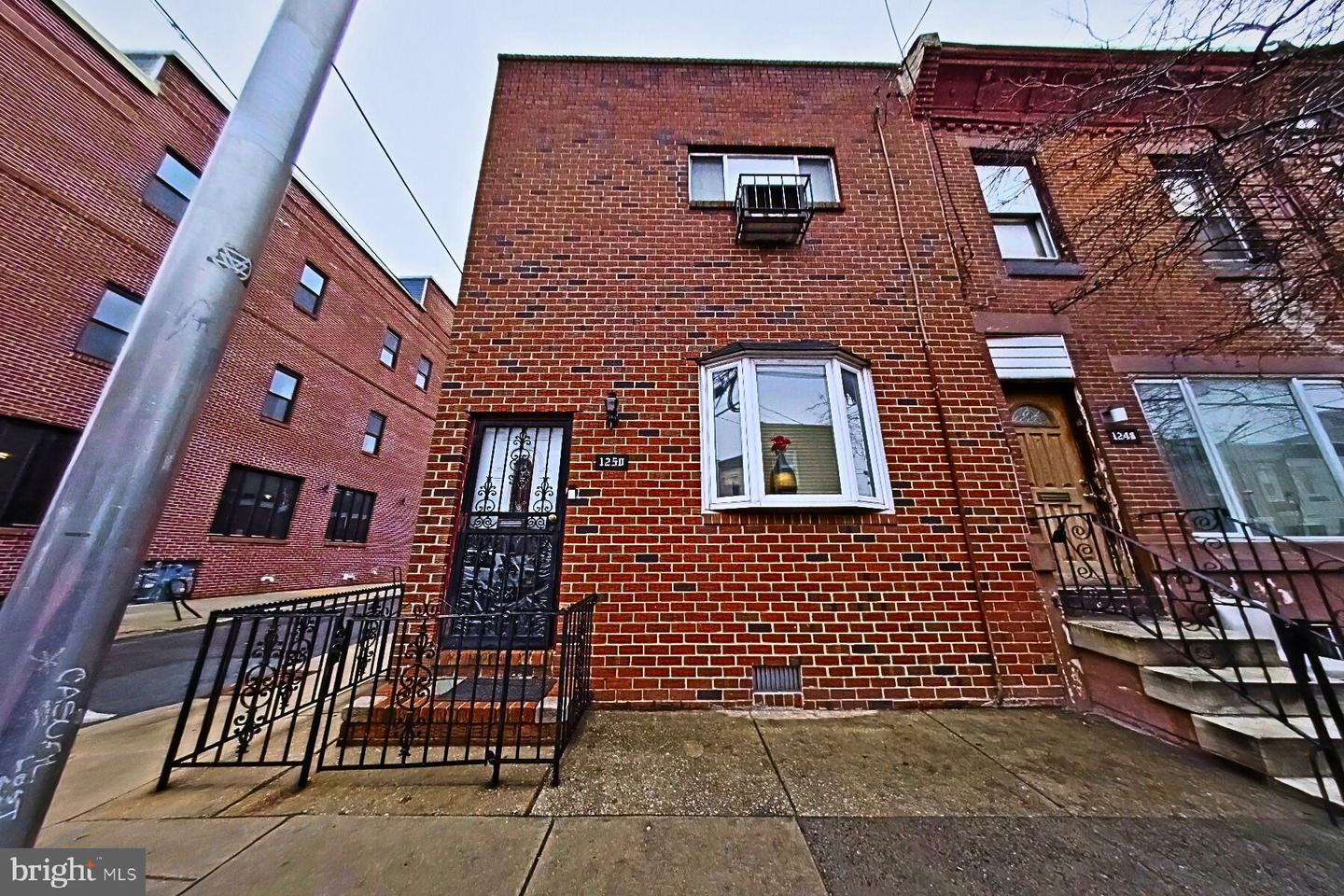 1250 S 21ST ST Property Photo 1
