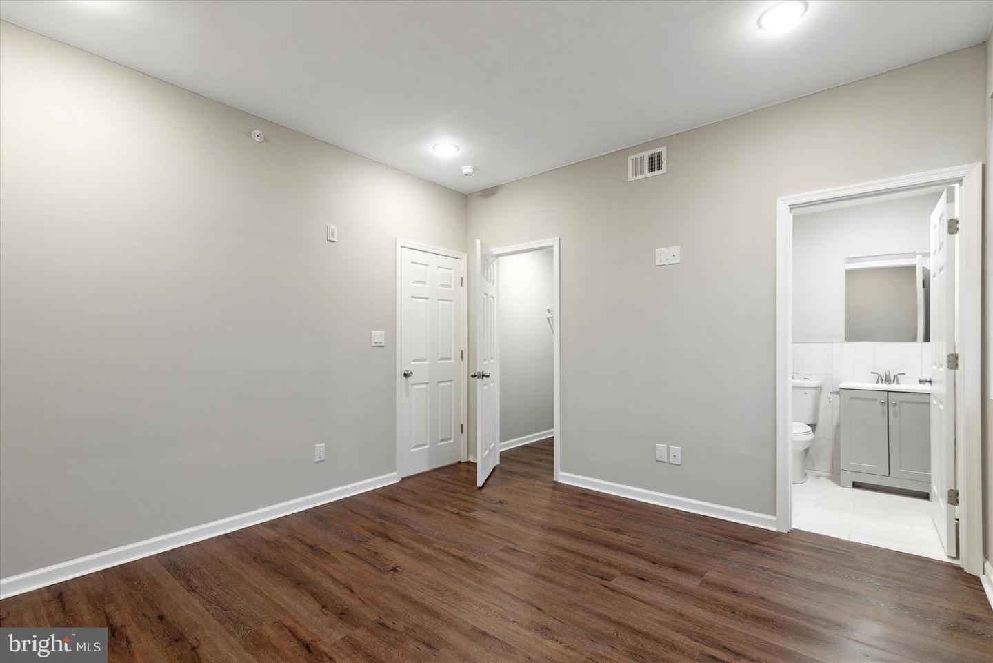 1230 N Marshall St #3r Property Photo 7