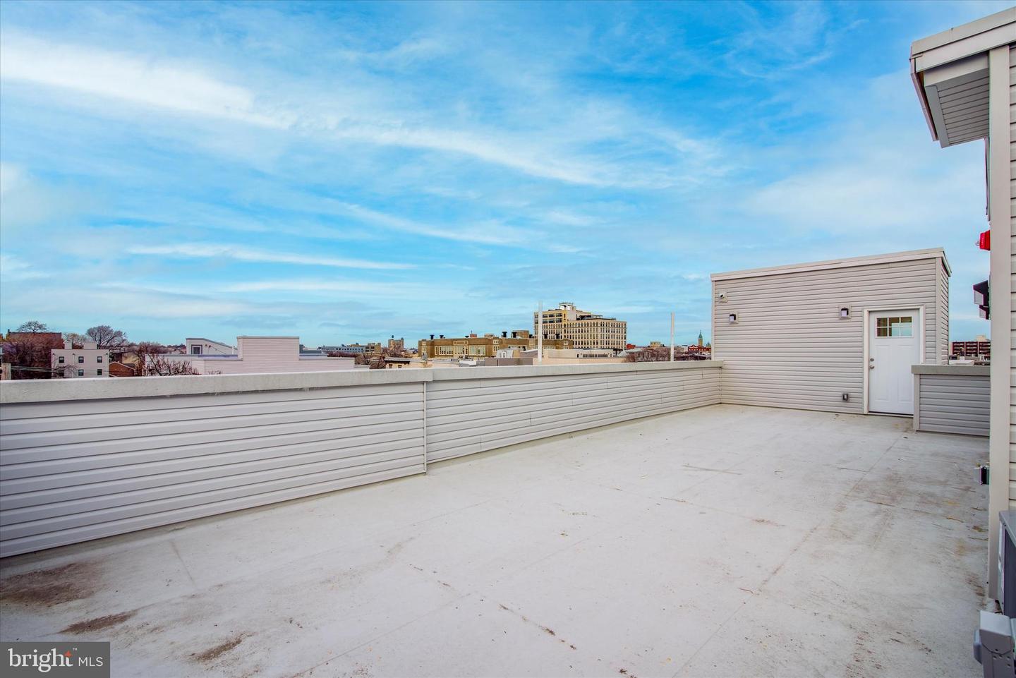 1230 N Marshall St #3r Property Photo 9