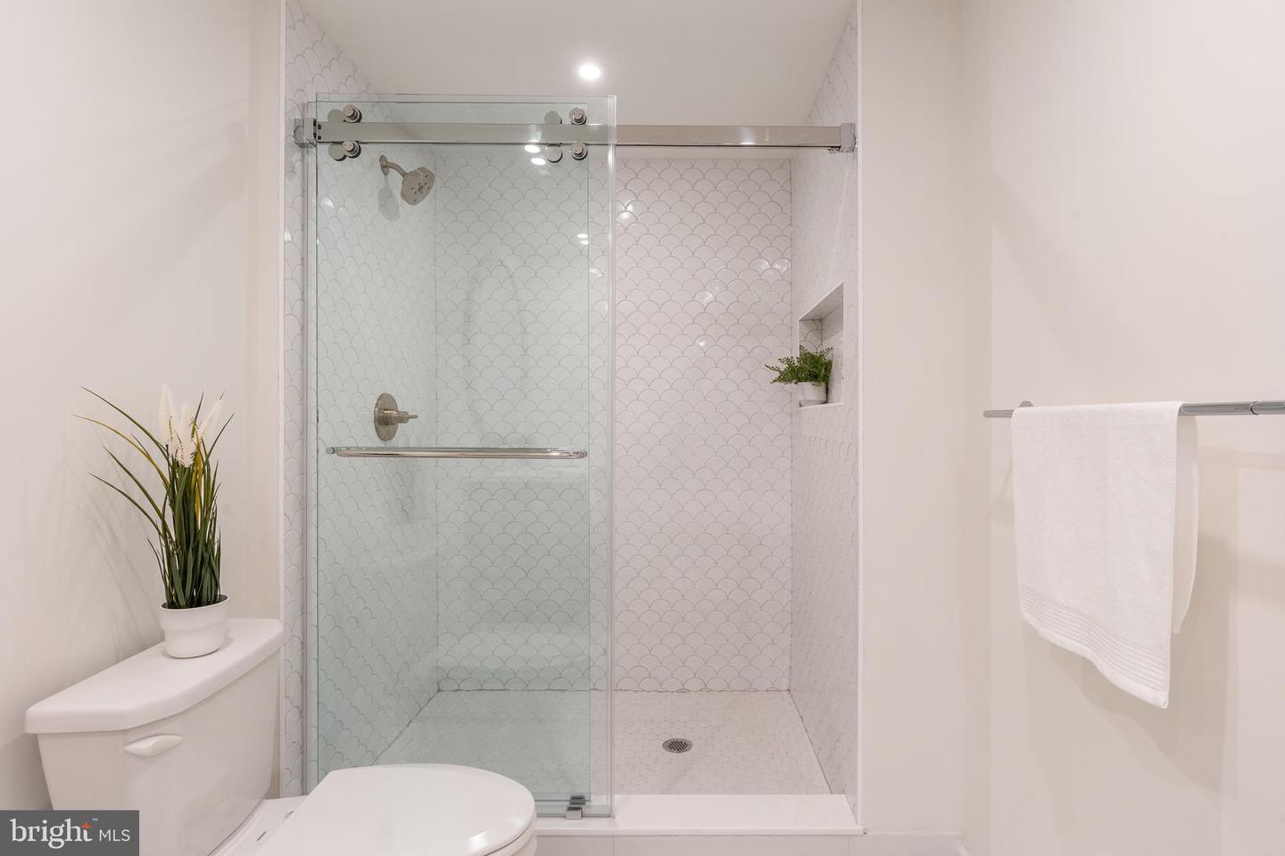 1424 Germantown Ave Property Photo 64
