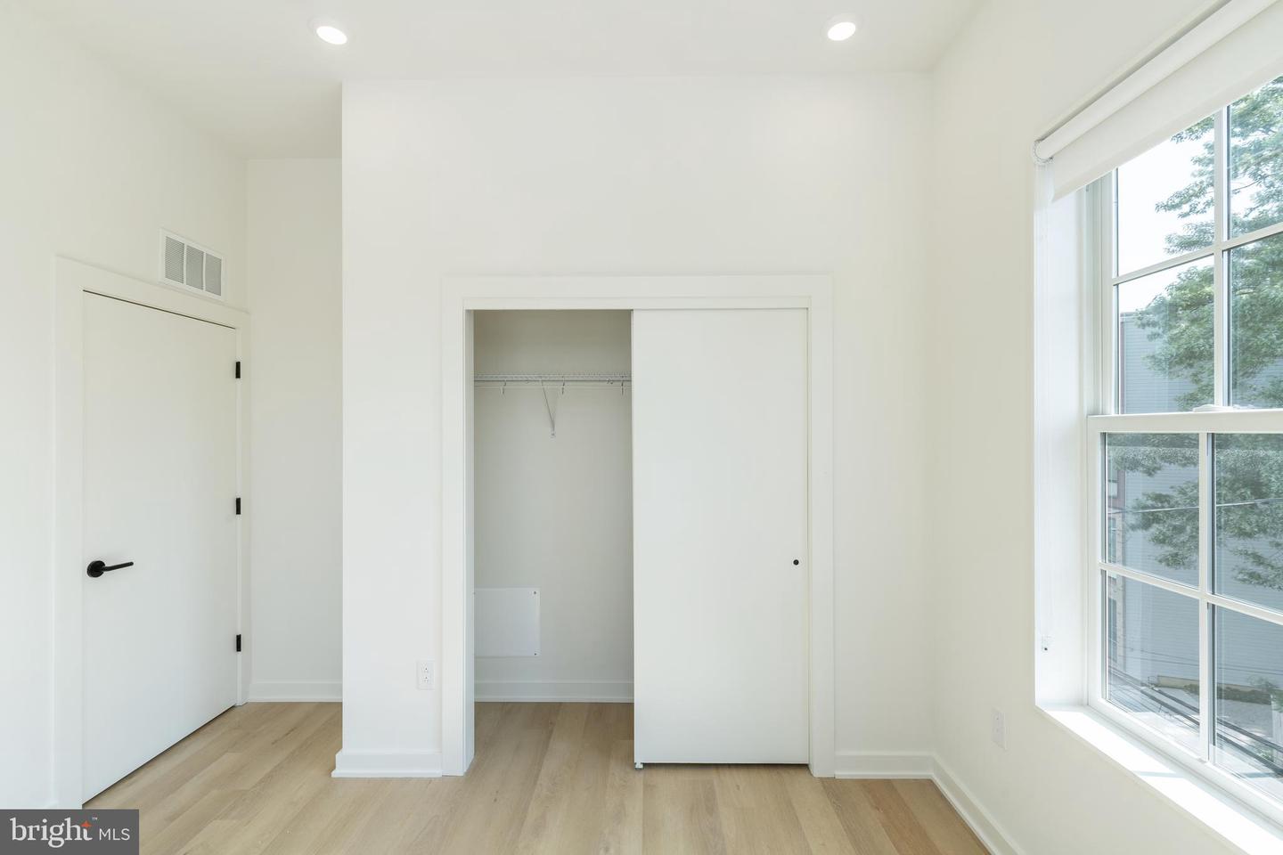 1424 Germantown Ave Property Photo 109