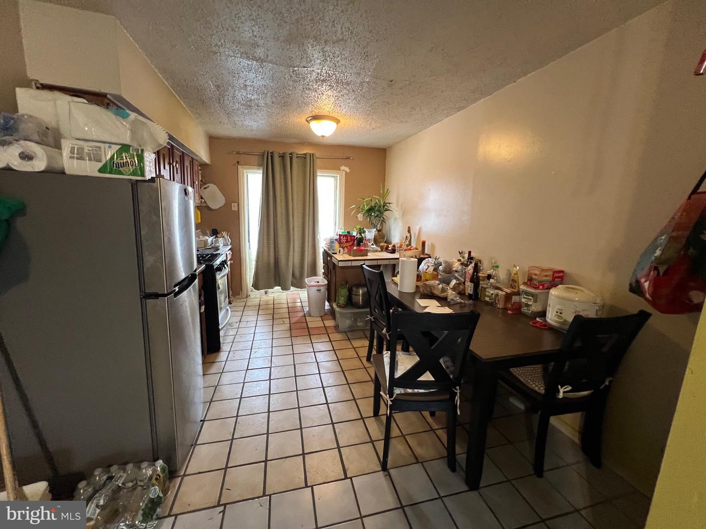 1233 Alcott St Property Photo 5