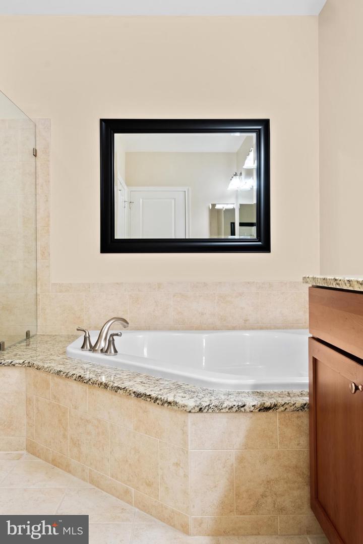500 Regatta Dr #2540 Property Photo 30