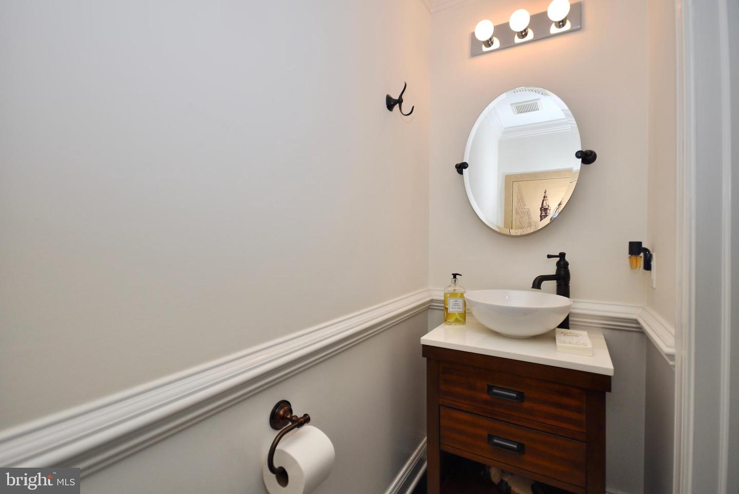 3201 Capri Dr Property Photo 18
