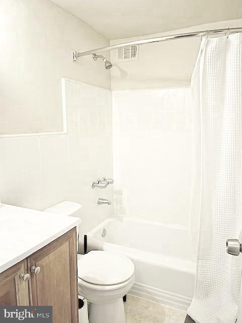 2101 Chestnut St #517 Property Photo 9