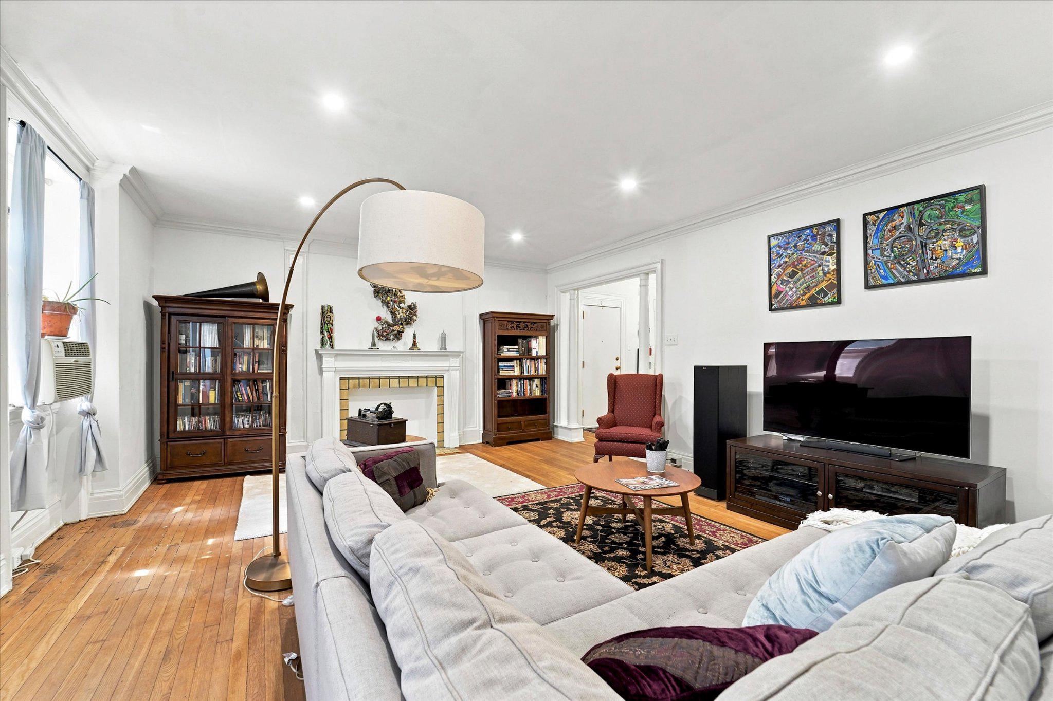 4625 Pine St #f102 Property Photo 25