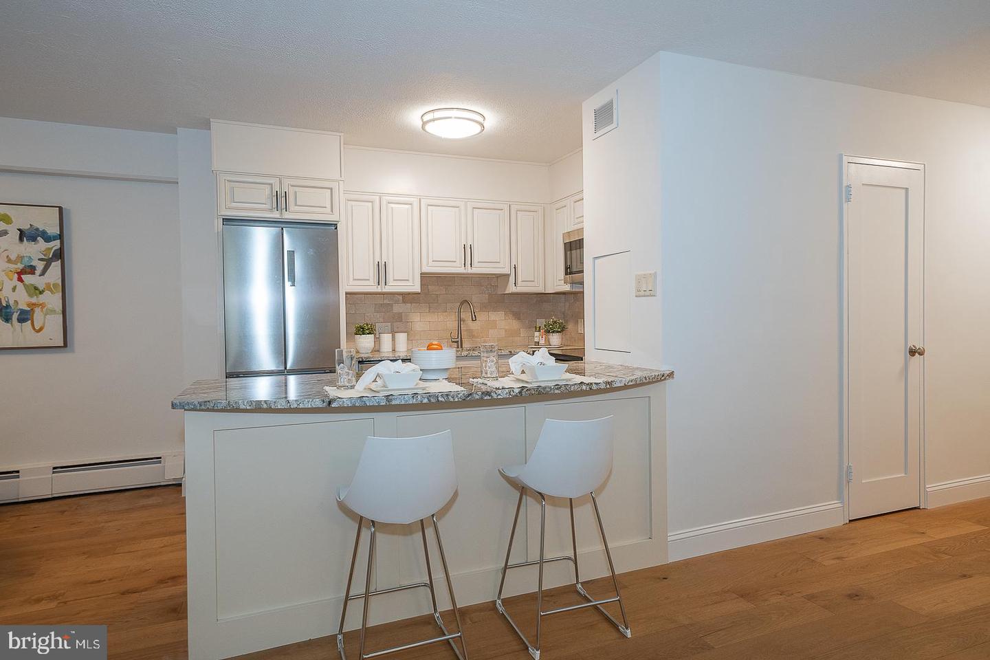 1900 John F Kennedy Blvd #402 Property Photo 13