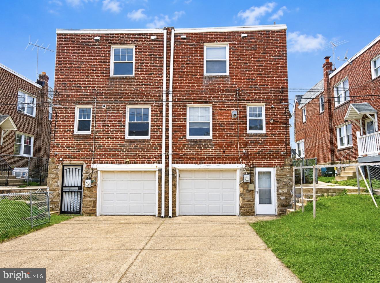 1221 Knorr St Property Photo 5