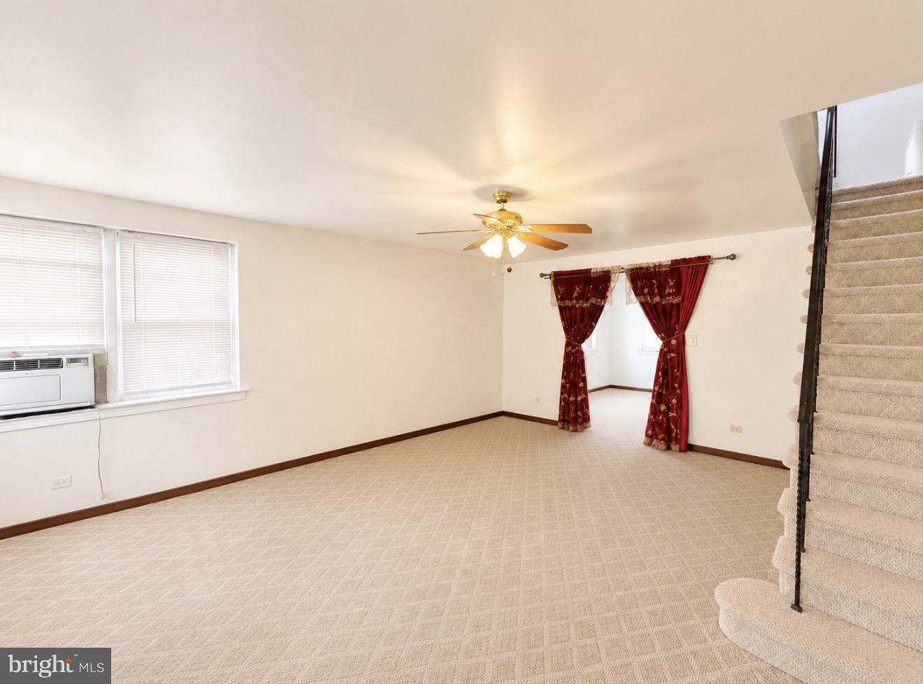 1221 Knorr St Property Photo 6
