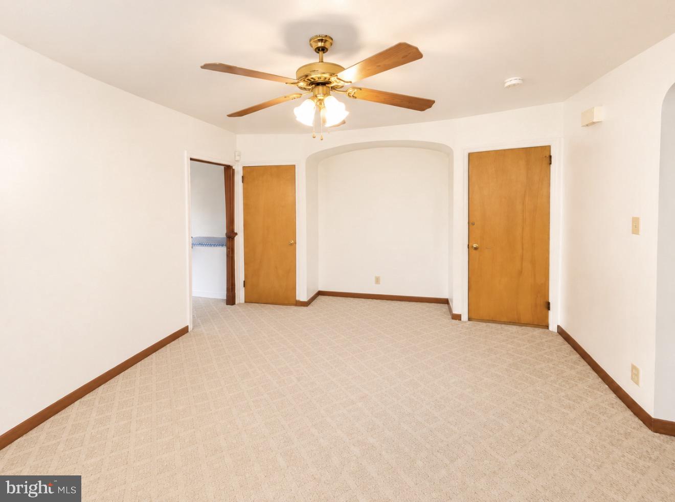 1221 Knorr St Property Photo 9