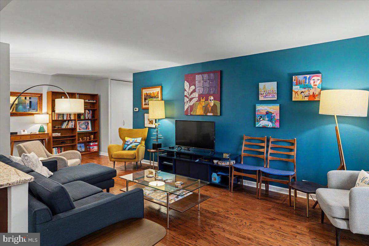 1326-42 Spruce St #1101 Property Photo 5