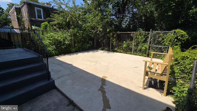 6013 Callowhill St Property Photo 21