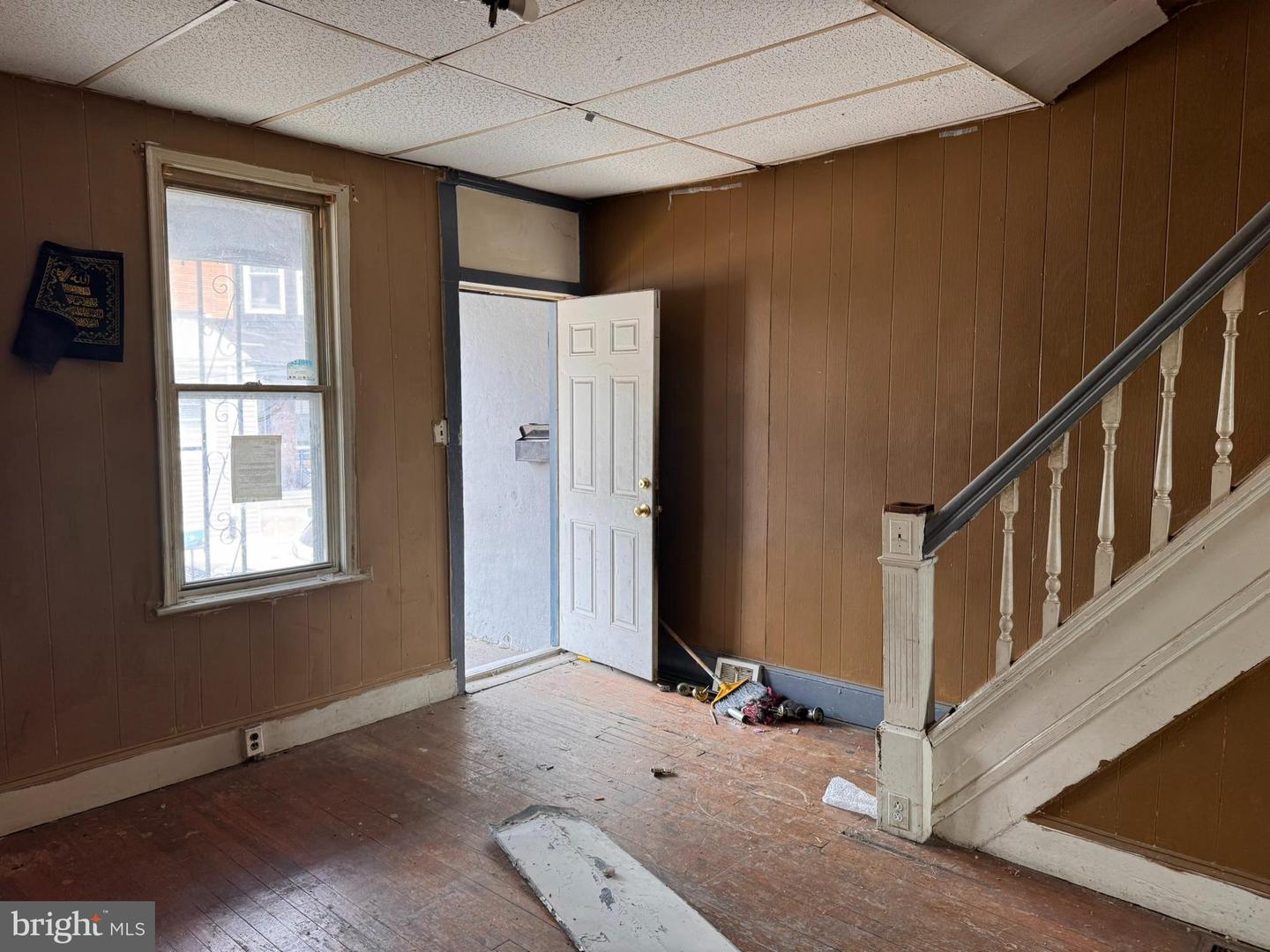 5538 Linmore Ave Property Photo 4