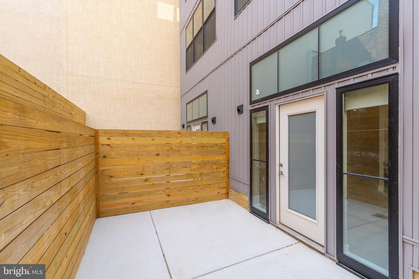 1533-1535 Ridge Ave #105 Property Photo 13