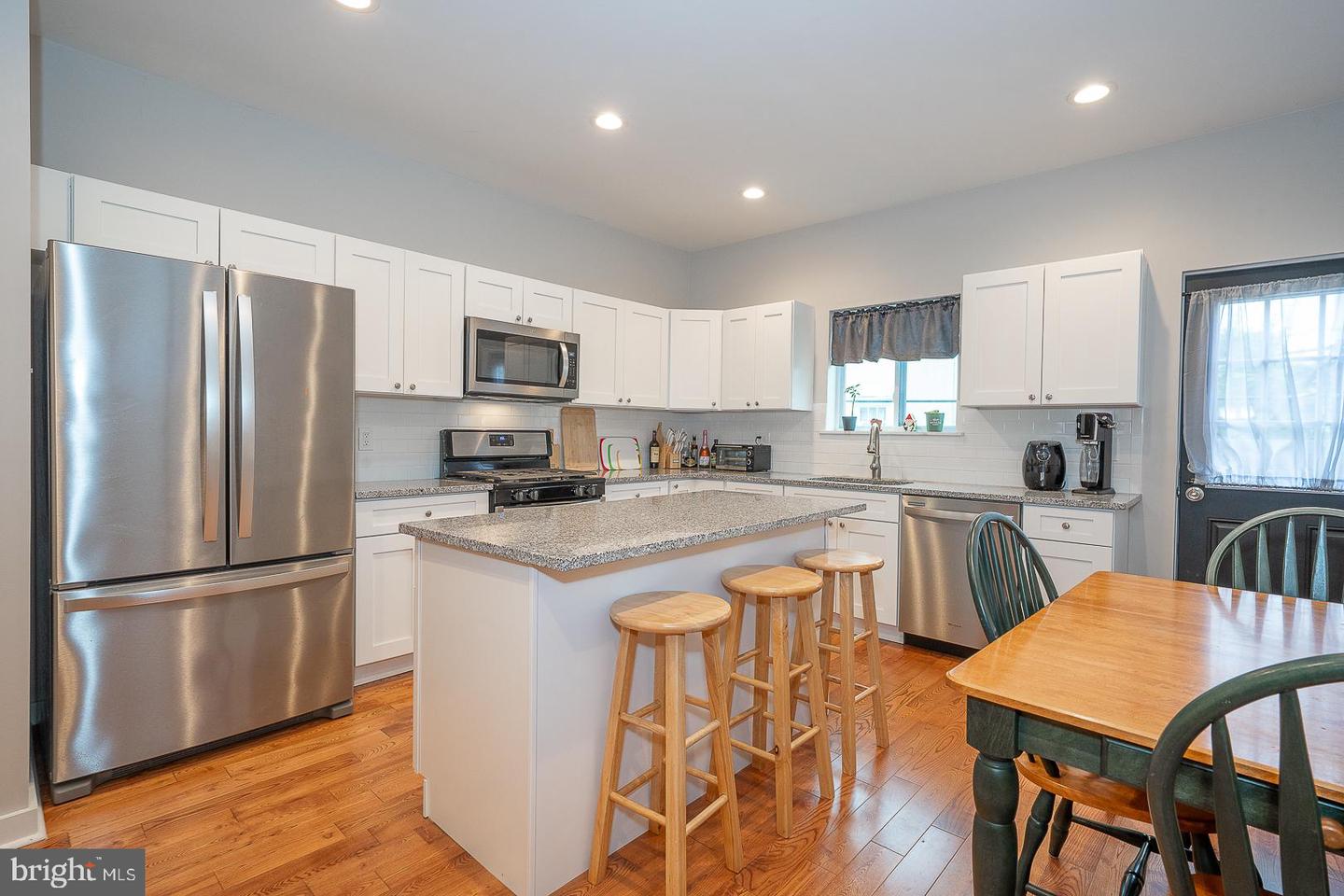 1277 S Ringgold St Property Photo 13