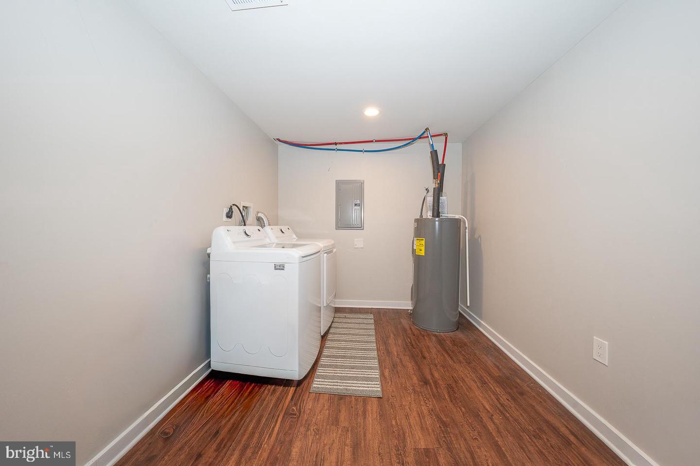 1277 S Ringgold St Property Photo 31