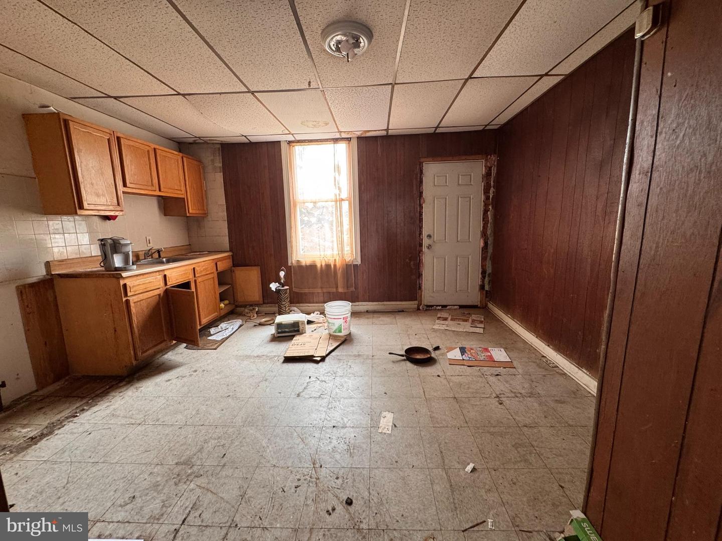 5540 Linmore Ave Property Photo 4