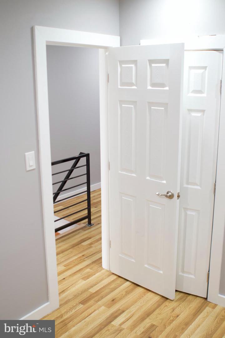 47 N Redfield St Property Photo 17