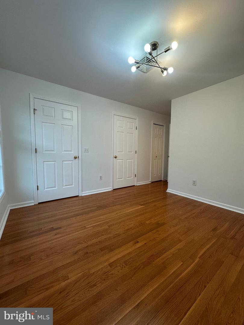 406 Brown St Property Photo 25