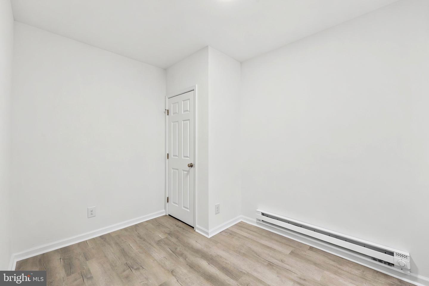 2821 N Stillman St Property Photo 9