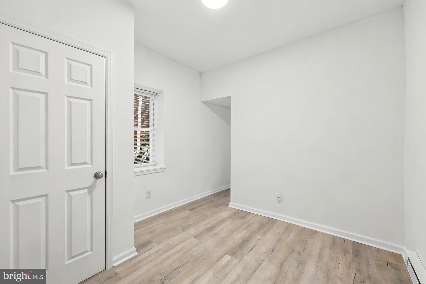 2821 N Stillman St Property Photo 10