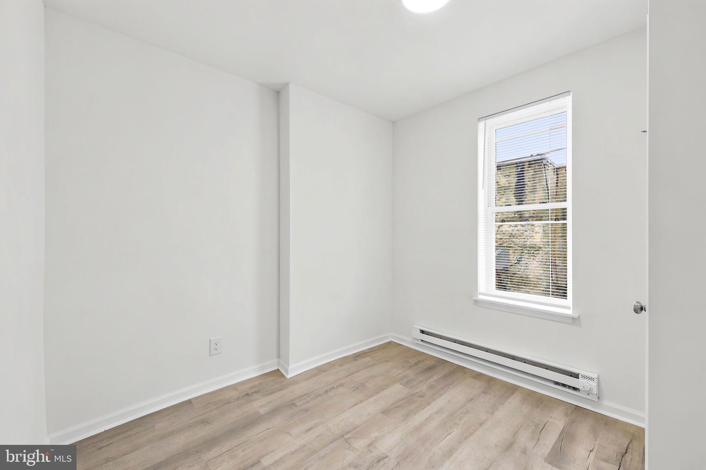 2821 N Stillman St Property Photo 12