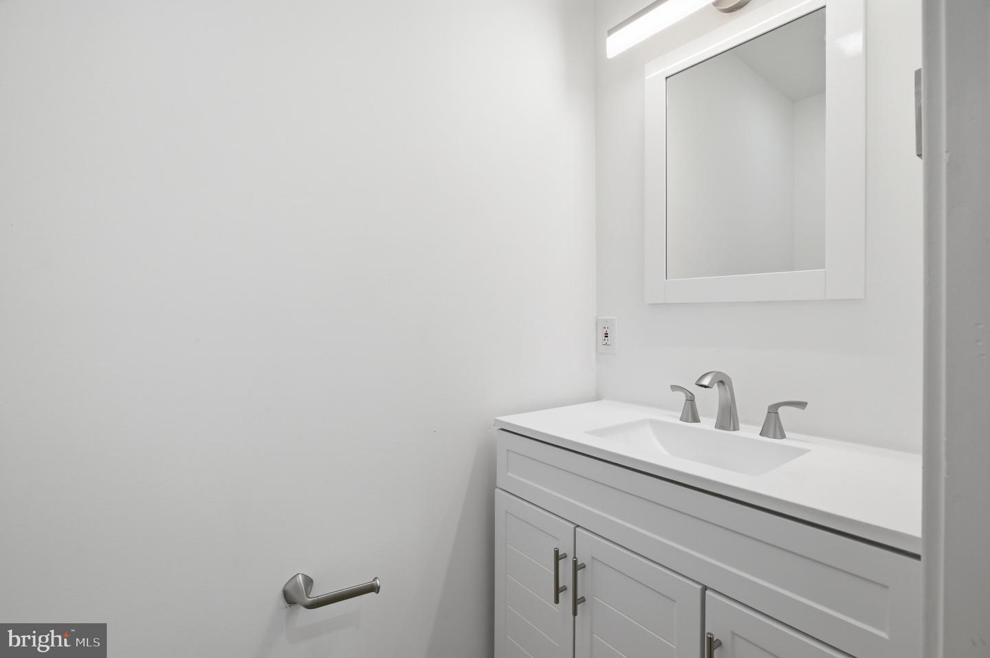 2162 E York St #1r Property Photo 11