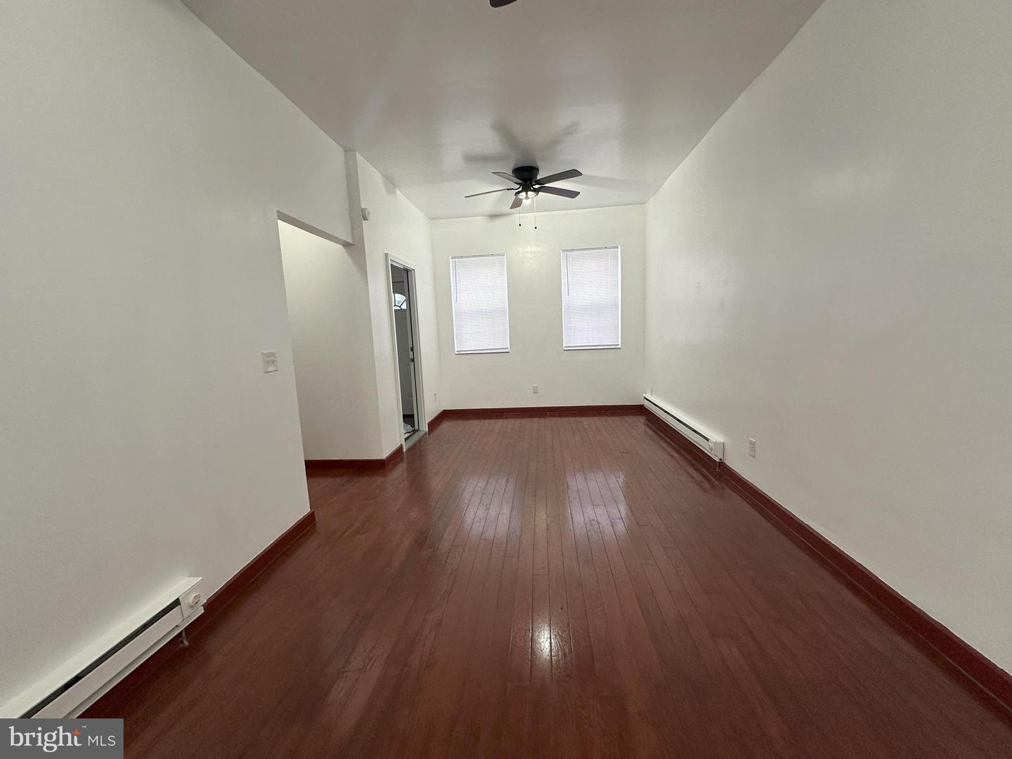 720 Winton St Property Photo 4