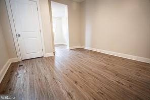 6408 Saybrook Ave Property Photo 5