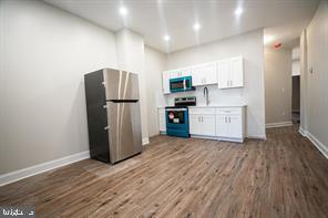 6408 Saybrook Ave Property Photo 7