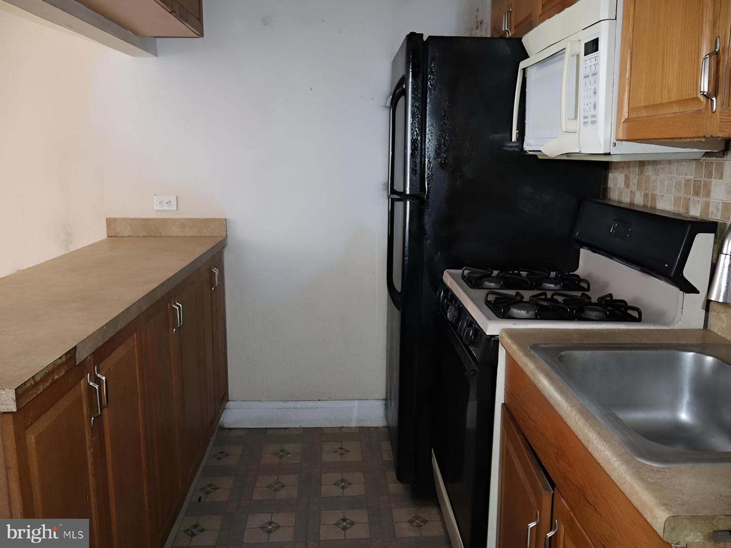 3333 Argyle St Property Photo 8