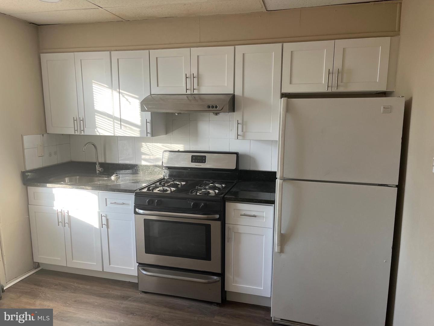 3300-00 St Vincent Property Photo 26