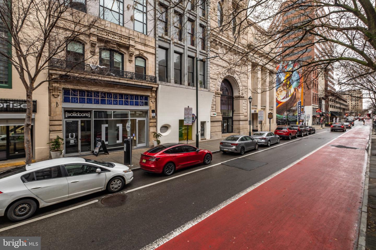 725 Chestnut #retail Property Photo 9