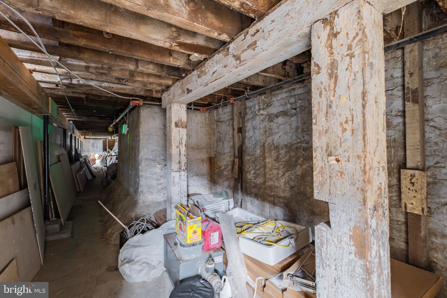 725 Chestnut #retail Property Photo 44