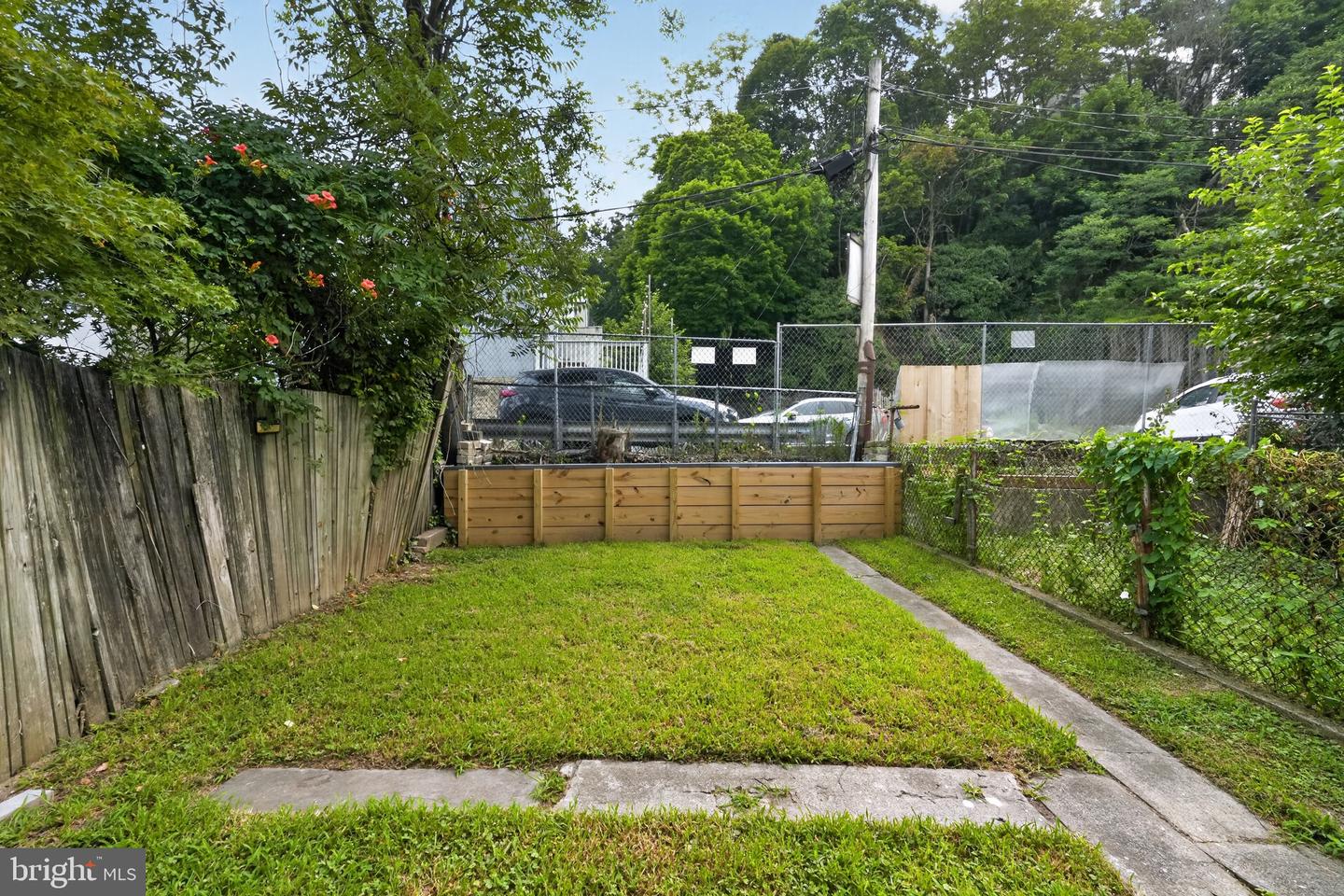4469 Silverwood St Property Photo 30