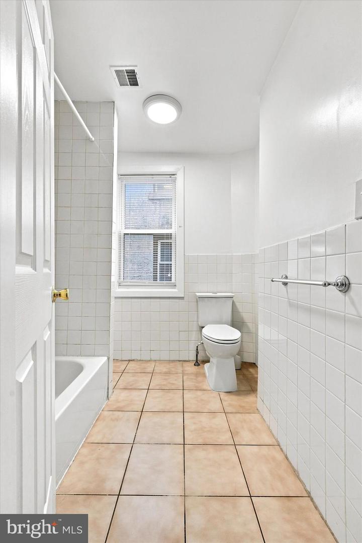 4518 Walnut St Property Photo 35