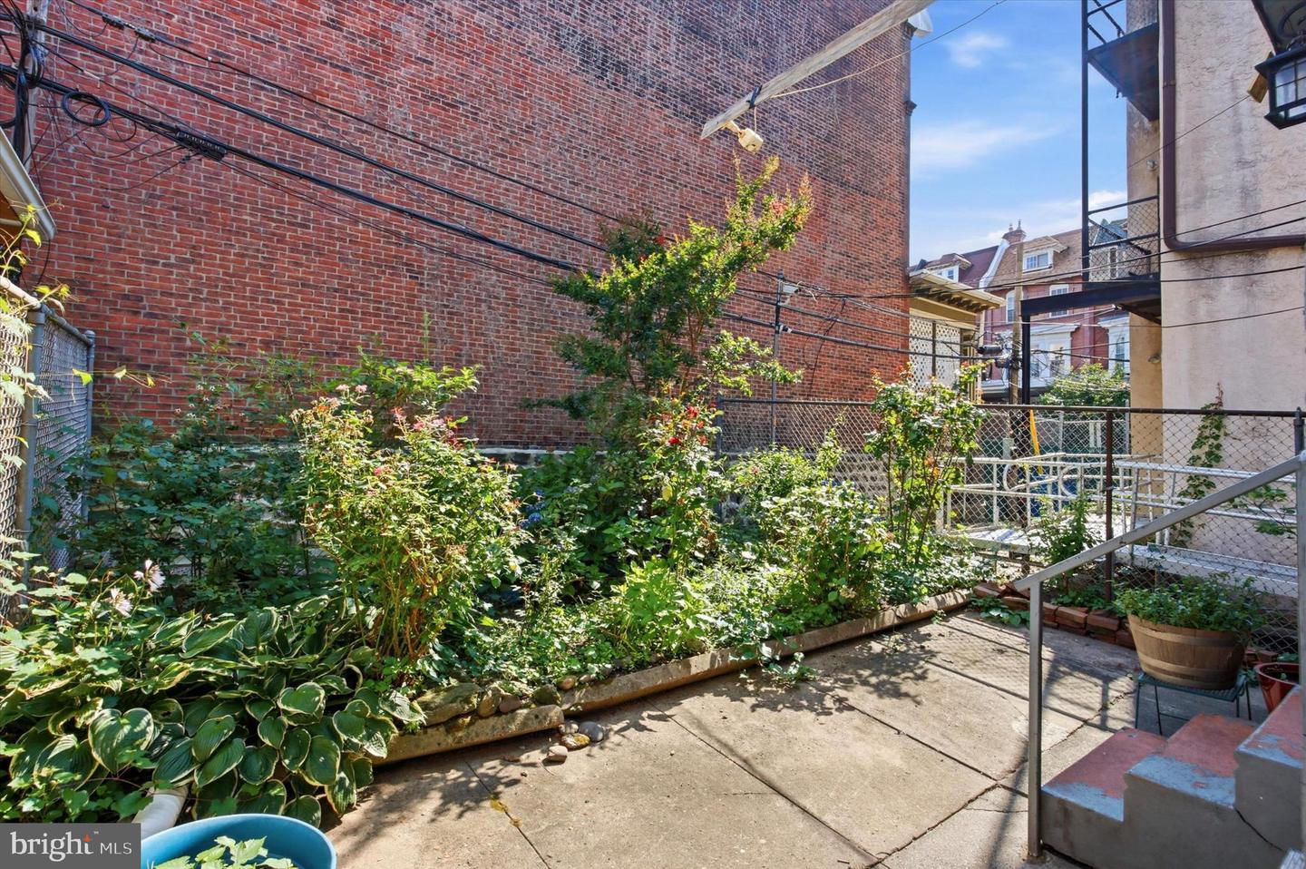 4518 Walnut St Property Photo 40