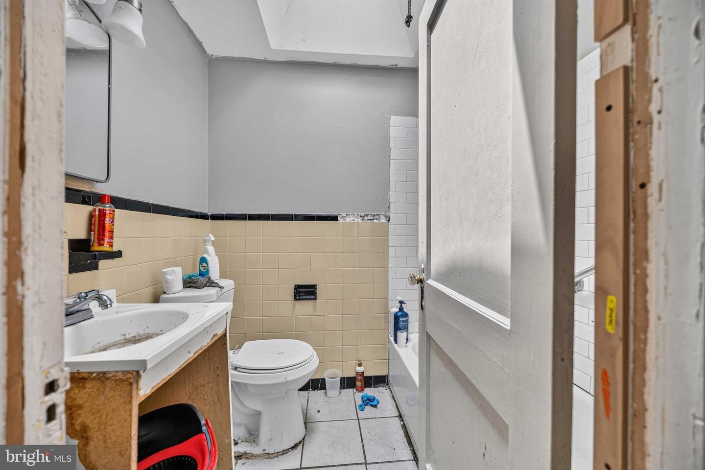 7620 Sherwood Rd Property Photo 11