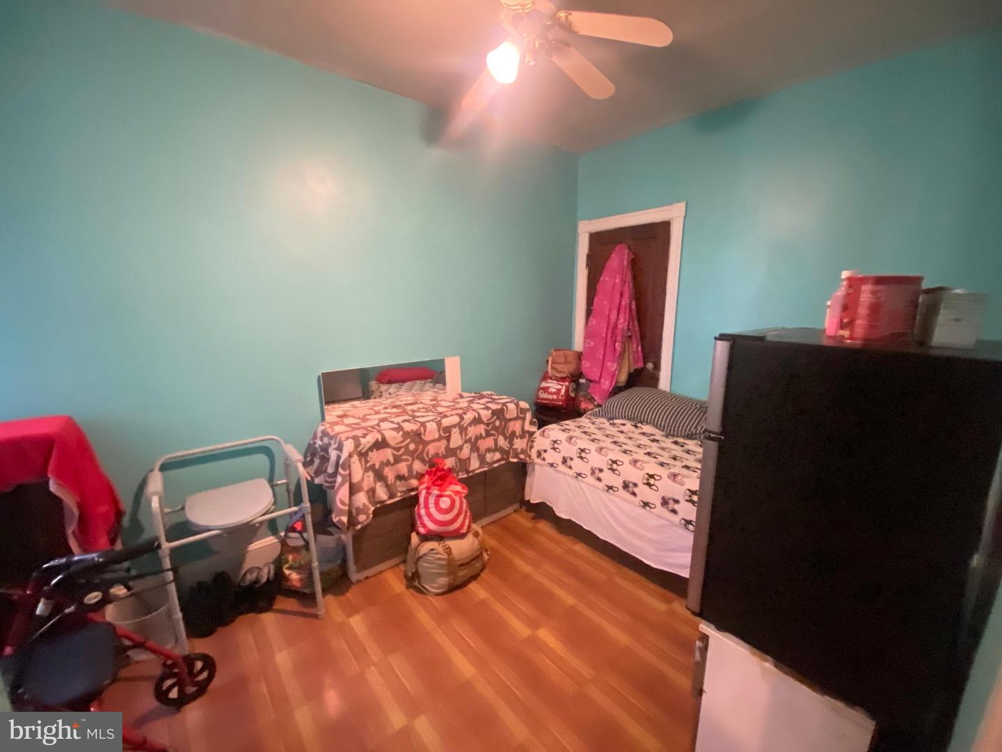 5326 Hedge St Property Photo 16