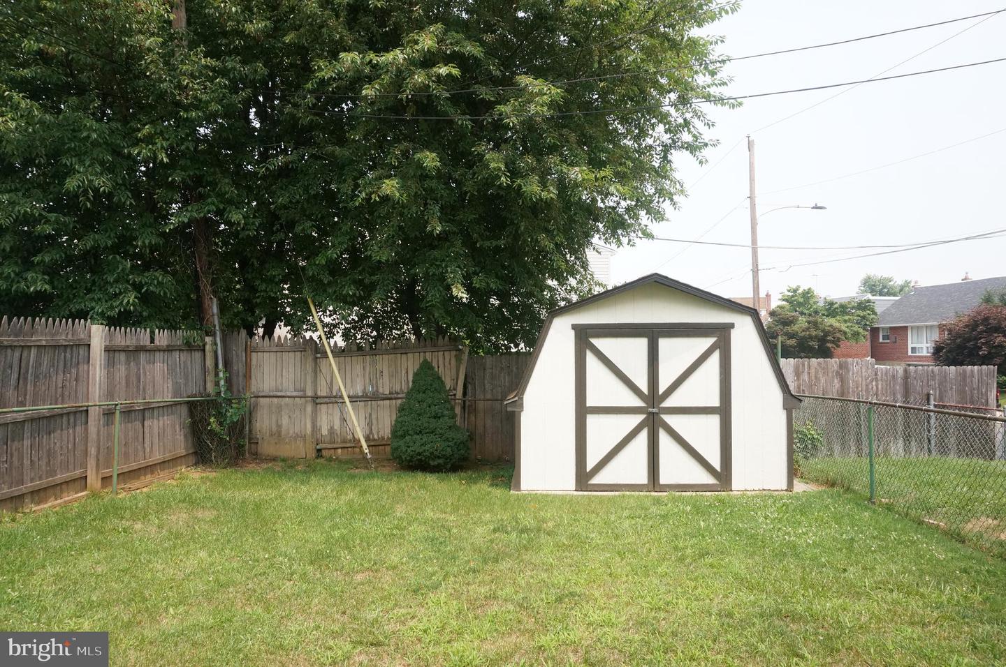 2773 Axe Factory Rd Property Photo 11