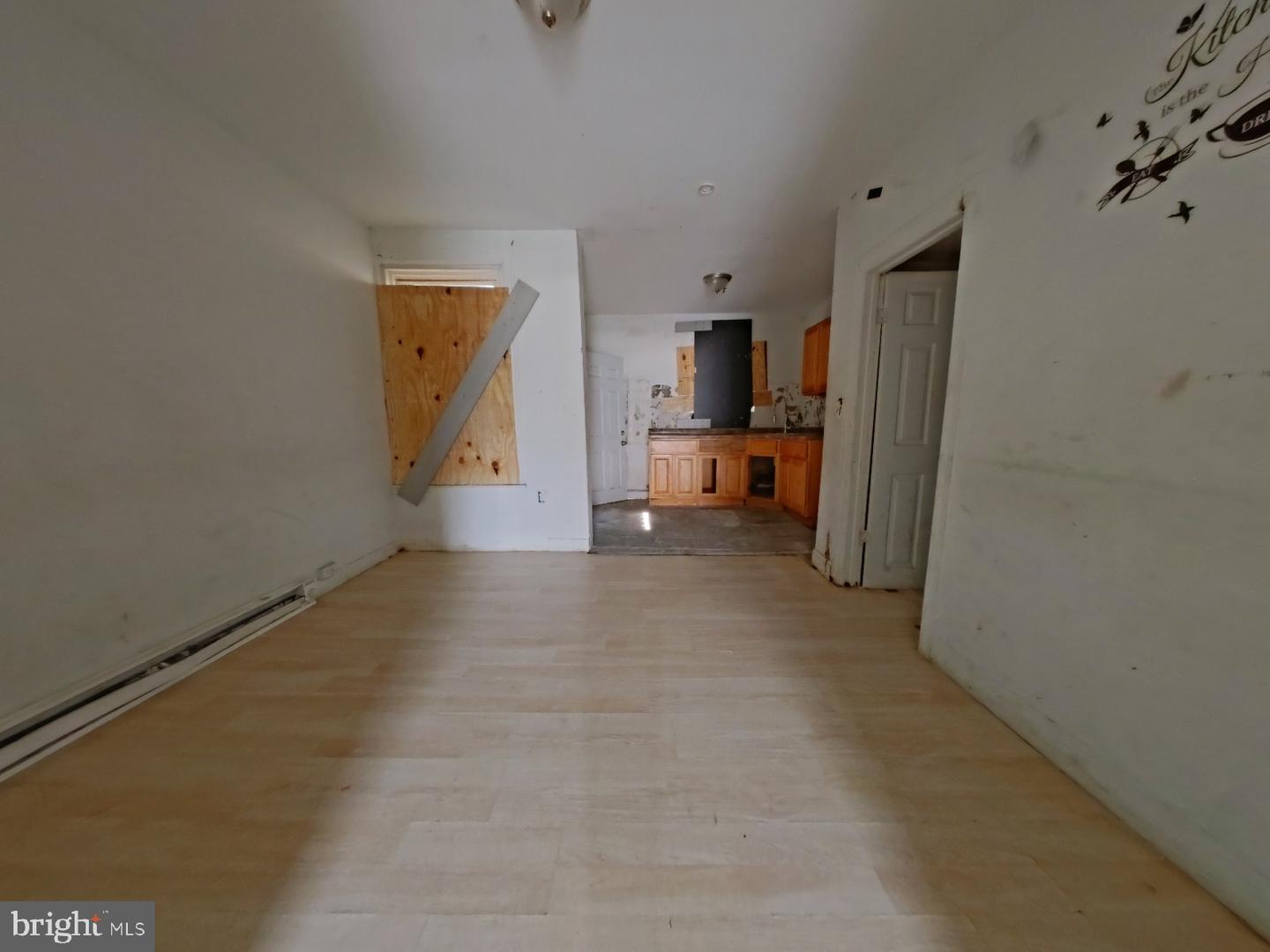 5108 Marlow St Property Photo 4