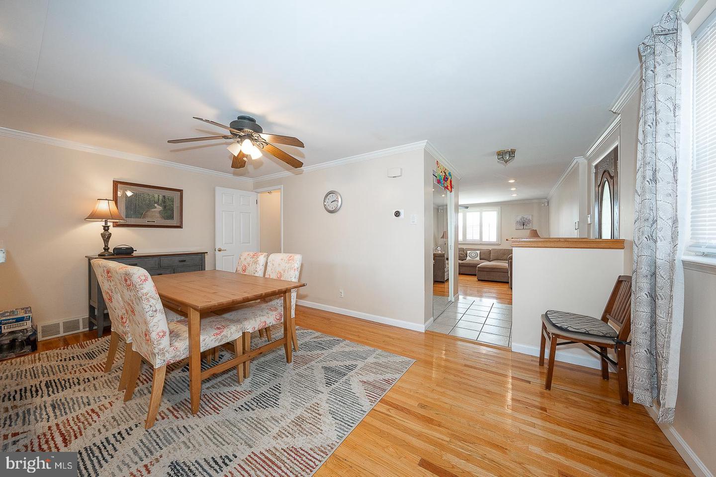 8910 Sylvia Ln Property Photo 14