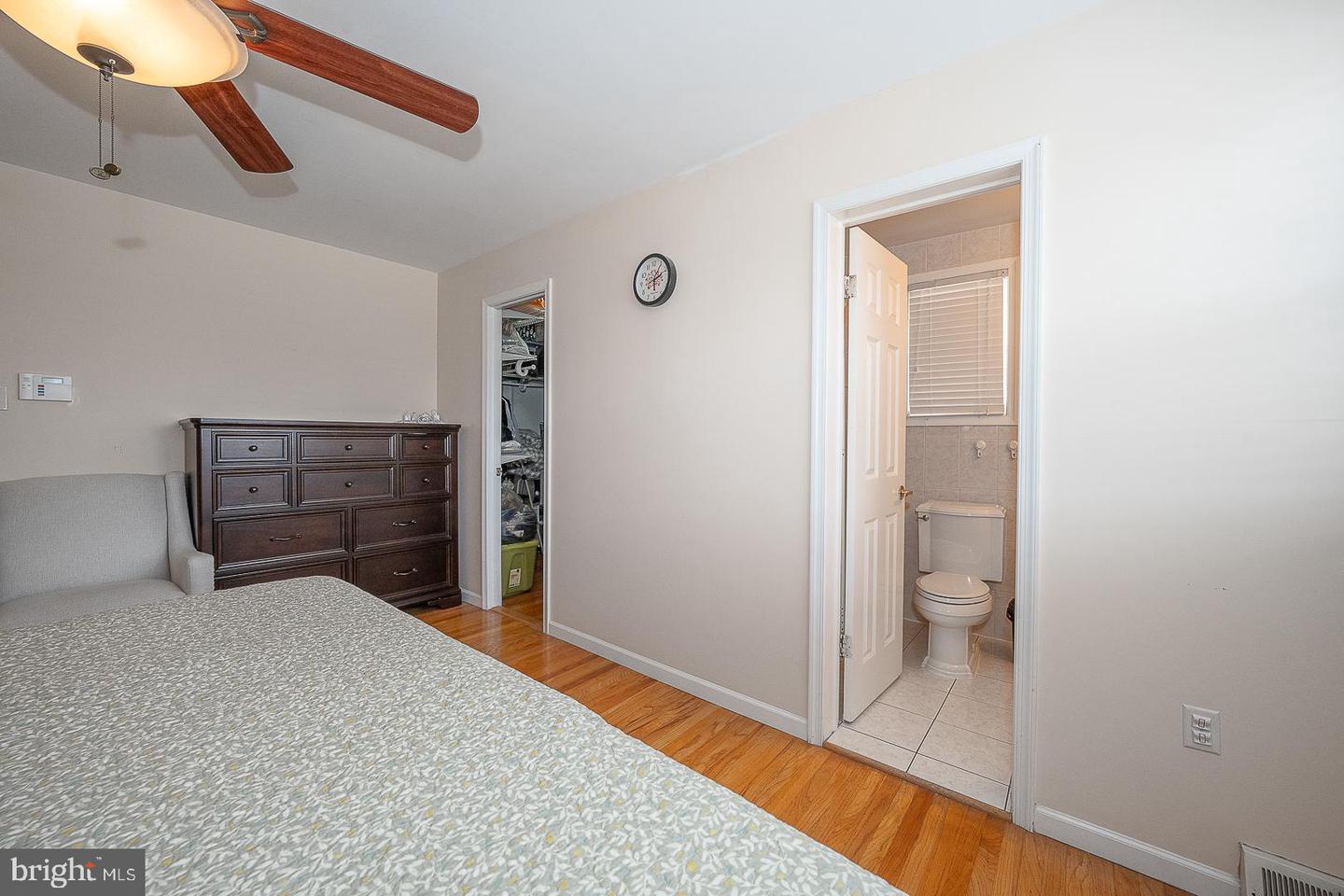 8910 Sylvia Ln Property Photo 26