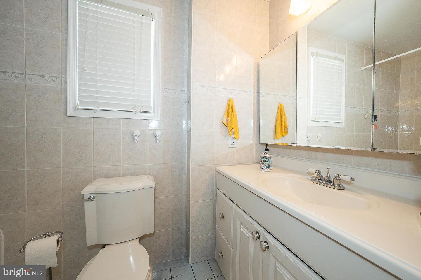 8910 Sylvia Ln Property Photo 27