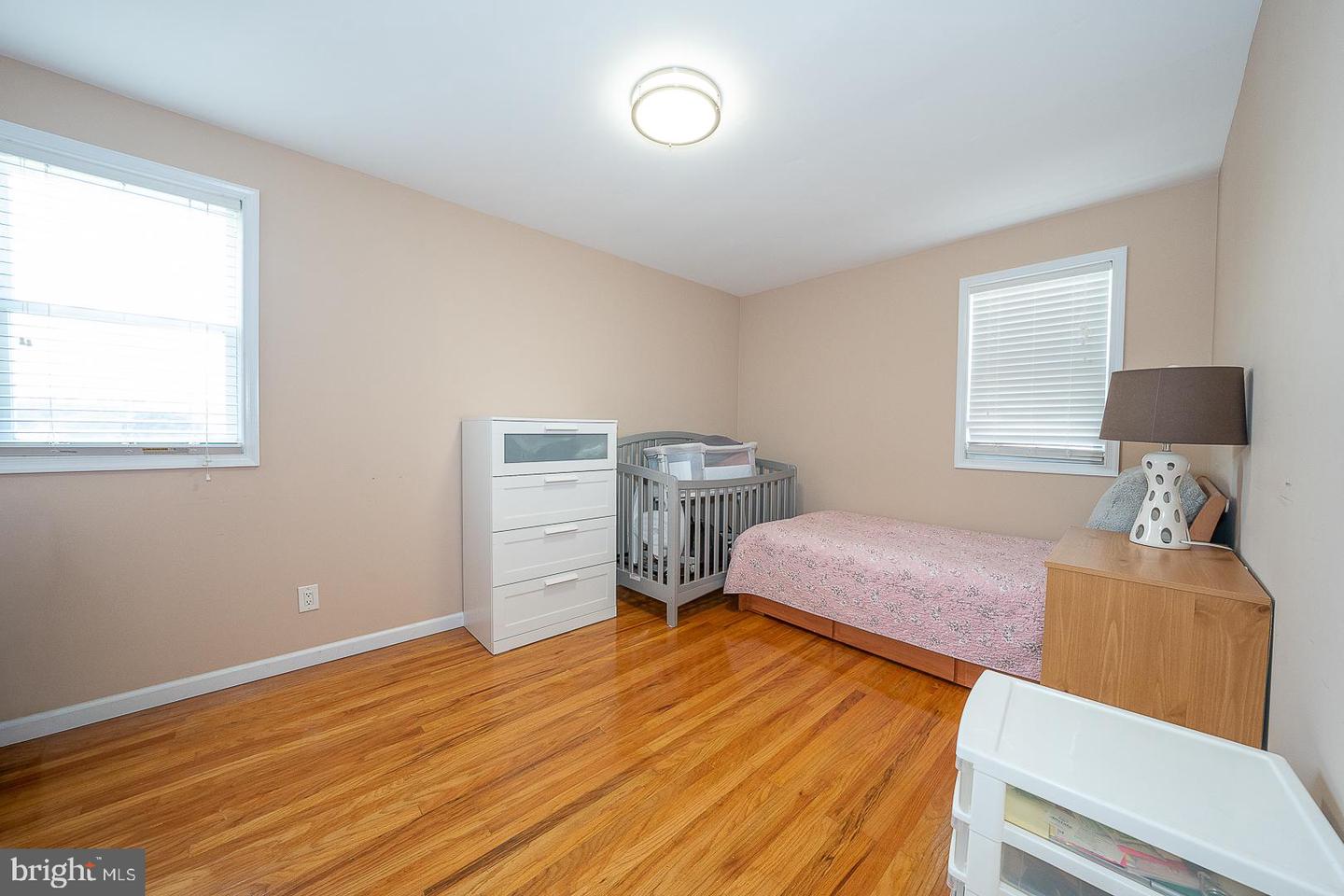8910 Sylvia Ln Property Photo 30