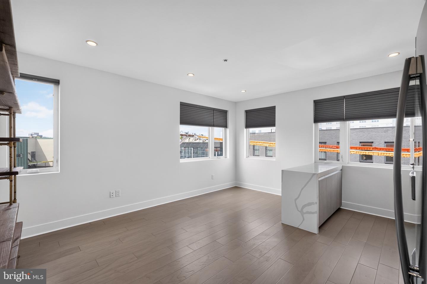 1405 Frankford Ave #409 Property Photo 20