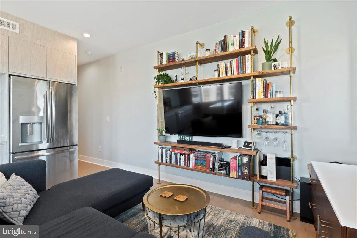 1405 Frankford Ave #409 Property Photo 23
