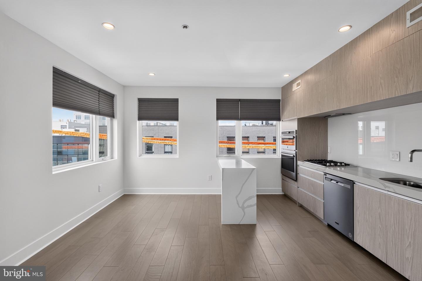 1405 Frankford Ave #409 Property Photo 26